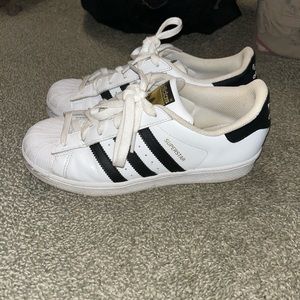 Kid’s adidas Super Stars!